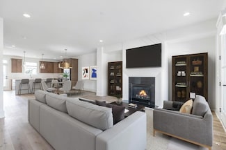 309 Penny Ct Unit 309, Atlanta, GA 30328