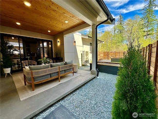 4286 Creston Way, Bellingham, WA 98226