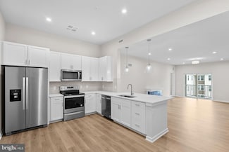 750 Mount Airy Terrace NE Unit 403, Leesburg, VA 20176