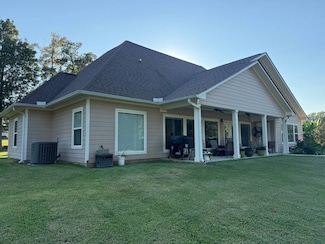 131 Emery Ln, Many, LA 71449