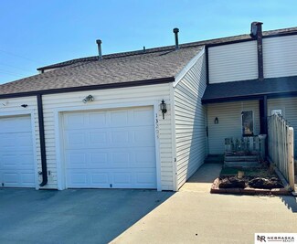 13203 Glenn St Unit 6B, Omaha, NE 68138