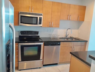 300 S Australian Ave Unit 1015, West Palm Beach, FL 33401