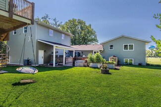 3568 Carncross Dr, Mc Farland, WI 53558