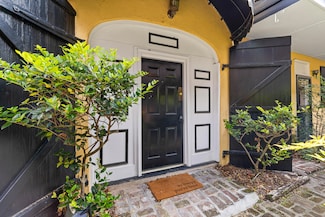 24 Bee St Unit F, Charleston, SC 29403