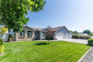 3152 Forrest Way, Grand Junction, CO 81504
