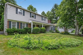 7569 Northfield Ln, Manlius, NY 13104