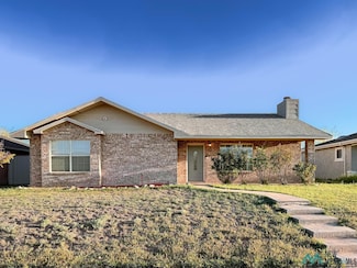1034 Fern Dr, Roswell, NM 88203