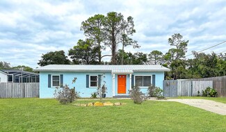 561 Welton Dr, Port Saint Joe, FL 32456