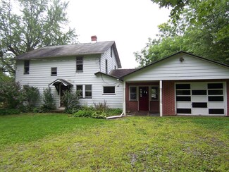 701 Bruce Rd, Cogan Station, PA 17728