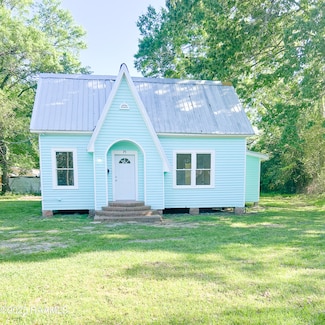 140 Laurel St, Marksville, LA 71351