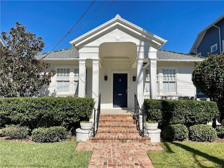 7721 Belfast St, New Orleans, LA 70125