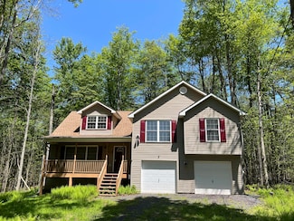 1155 Shasta Dr, Pocono Lake, PA 18347