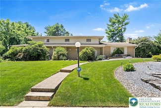 1048 N 27th St, Allentown, PA 18104