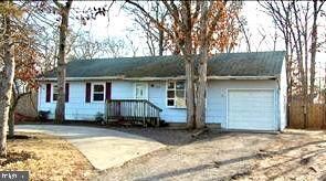 135 Nautilus Dr, Manahawkin, NJ 08050