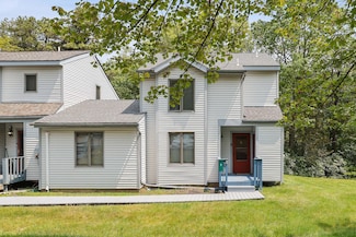 9 Gregory Place, Lake Harmony, PA 18624