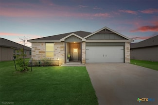 8409 Glade Dr, Temple, TX 76502