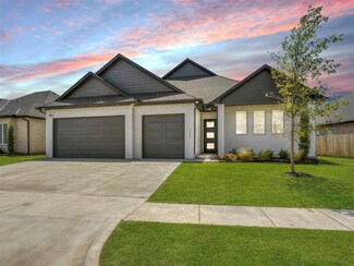 15309 Jasper Ln, Edmond, OK 73013
