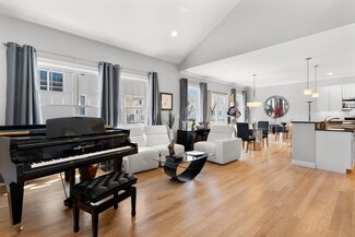 100 Baldwin Ave Unit 29, Woburn, MA 01801