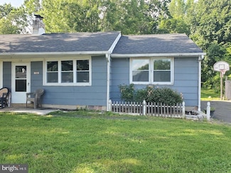 110 Lemmon Ave, Pemberton, NJ 08068