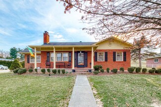 906 Robertson St, Radford, VA 24141