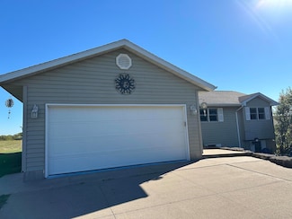 1A88 Mustang Ln, Apple River, IL 61001