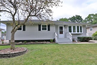 815 Tyler Ave, Dyer, IN 46311