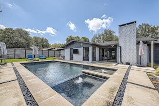 3333 Saint Cloud Cir, Dallas, TX 75229