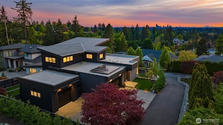 1032 89th Ave NE, Bellevue, WA 98004
