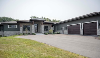 3501 W Torrey Dr, Mequon, WI 53092