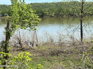 11 Kentucky 36, Carrollton, KY 41008