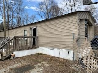 130 Mcmichael Ln, Flat Rock, NC 28731