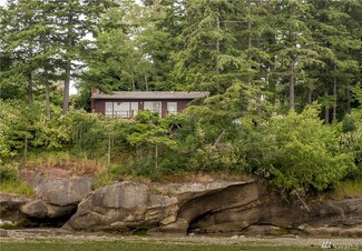 2351 N Nugent Rd, Lummi Island, WA 98262