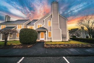 1107 Nutmeg Dr, Carmel, NY 10512