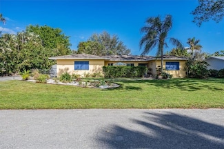 1273 Lastrada Ln, Naples, FL 34103