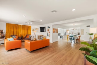 1013 Francis Ave, Las Vegas, NV 89104