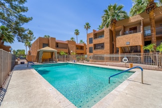 2625 E Indian School Rd Unit 206, Phoenix, AZ 85016