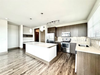 5454 Washington Ave Unit 1401, Houston, TX 77007
