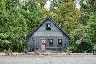 37 River Ln, Crossville, TN 38555