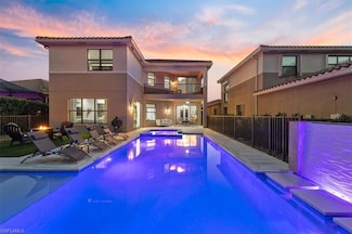 13884 Luna Dr, Naples, FL 34109