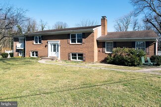 16516 Tammany Ln, Williamsport, MD 21795