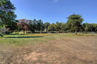 1285 Shady Oaks Dr, Southlake, TX 76092