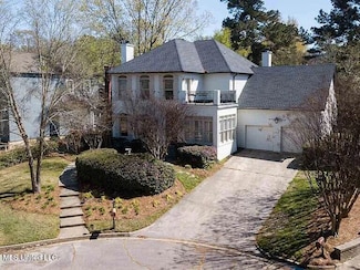 105 Broadfoot Cir, Ridgeland, MS 39157