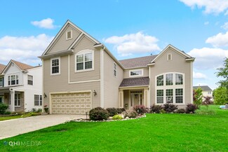 513 Hamilton Ln Unit 3, North Aurora, IL 60542