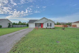 514 Upperglade Ct, Murfreesboro, TN 37130