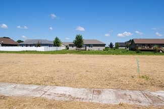 L42 Goldfinch Ln, Sauk City, WI 53583