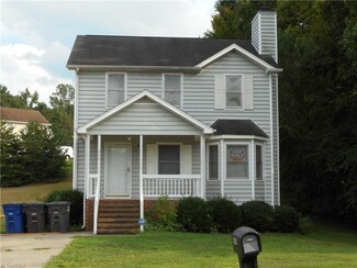 953 Shalimar Dr, Winston Salem, NC 27107