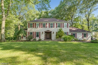 47 Markham Dr, Long Valley, NJ 07853