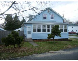 44 Orchard St, Johnston, RI 02919