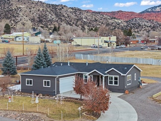 17 S 100 W, Bicknell, UT 84715