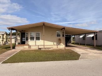 1005 48th Avenue Dr E, Bradenton, FL 34203